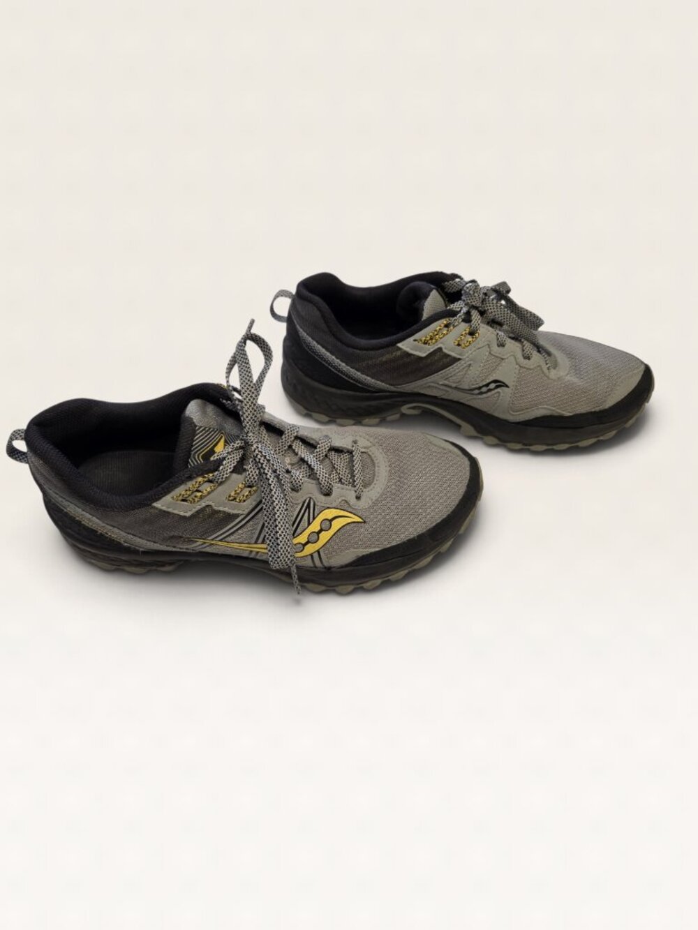 Saucony Excursion TR14 Mens 10.5 Trail Running Shoes Grey Yellow S20584-5